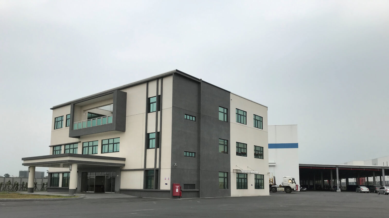 台灣格瑞特工業-廠區內多項機電工程增設圖片
